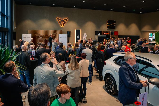 Gro%DFer%20Besucherandrang%20bei%20unserer%20SEAT%20und%20CUPRA%20Schauraum%20Er%F6ffnung%20in%20Ybbs