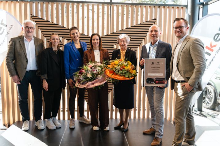 Impressionen%20von%20der%20SEAT%20%26%20CUPRA%20Schauraumer%F6ffnung