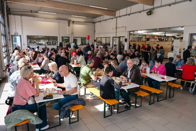 Impressionen%20von%20der%20Fr%FChjahrs-Autoschau%20in%20Ybbs